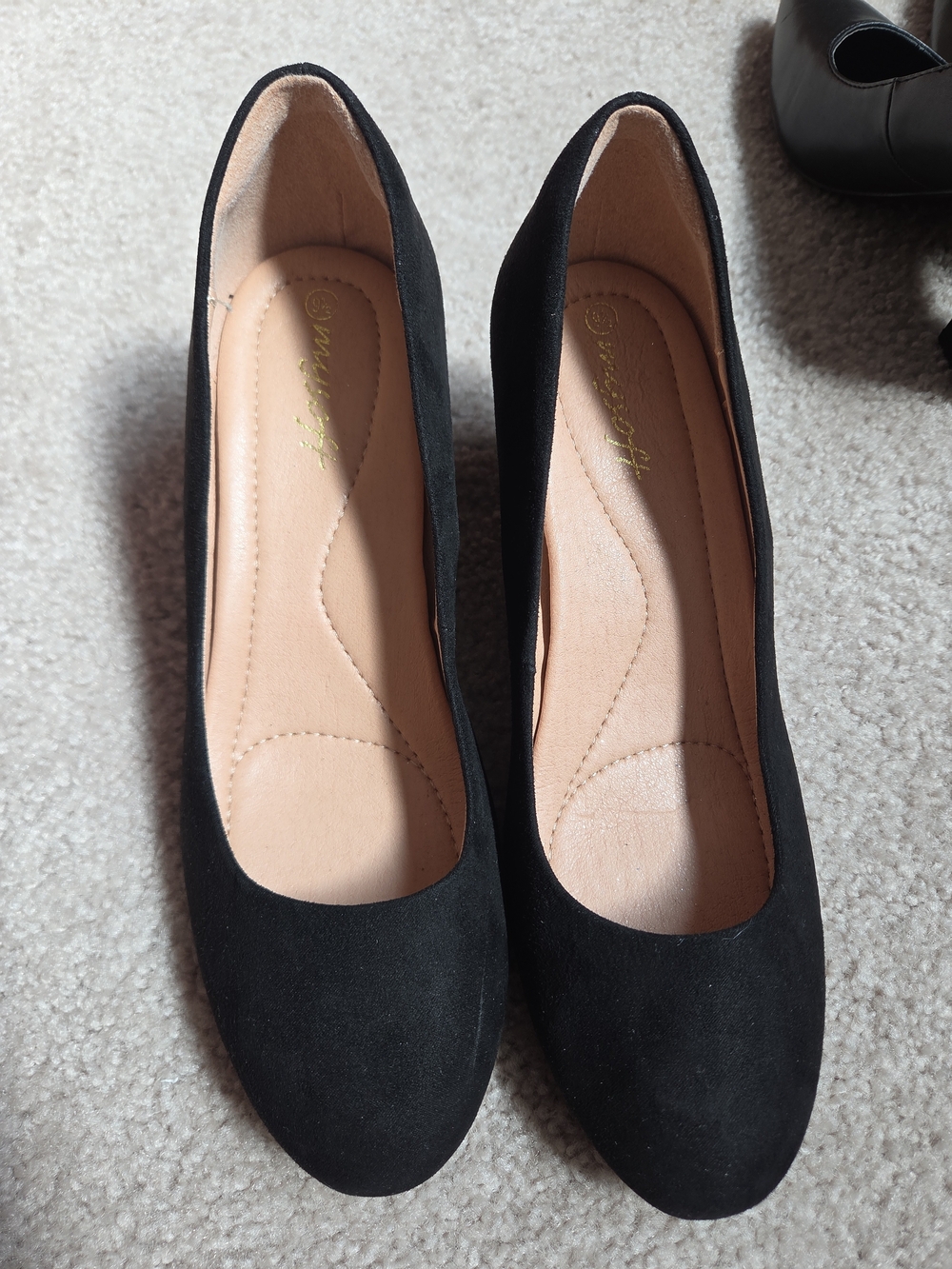 Black Suede Women's Round-Toe Flats